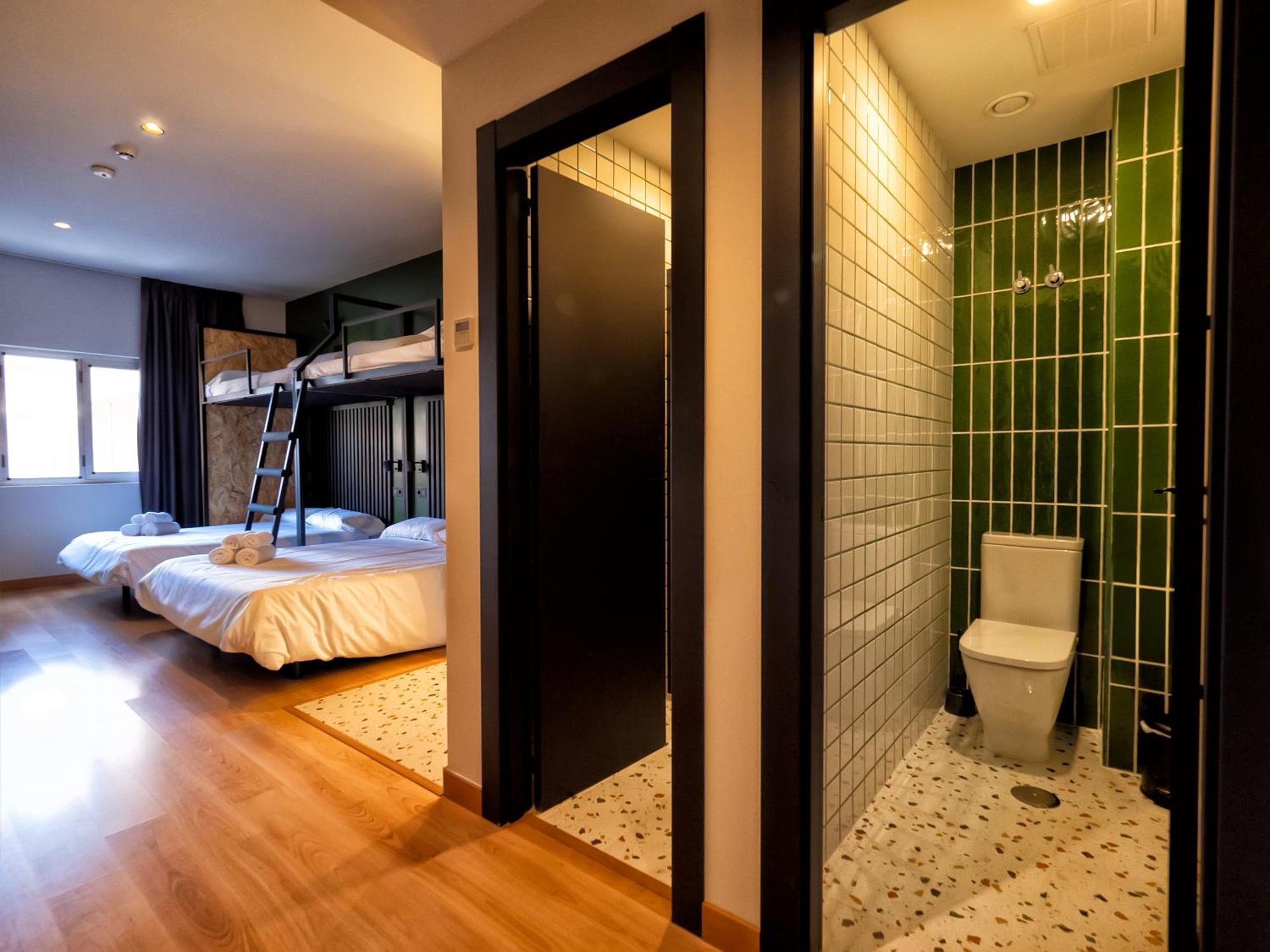Wonder Hostel Толедо Экстерьер фото