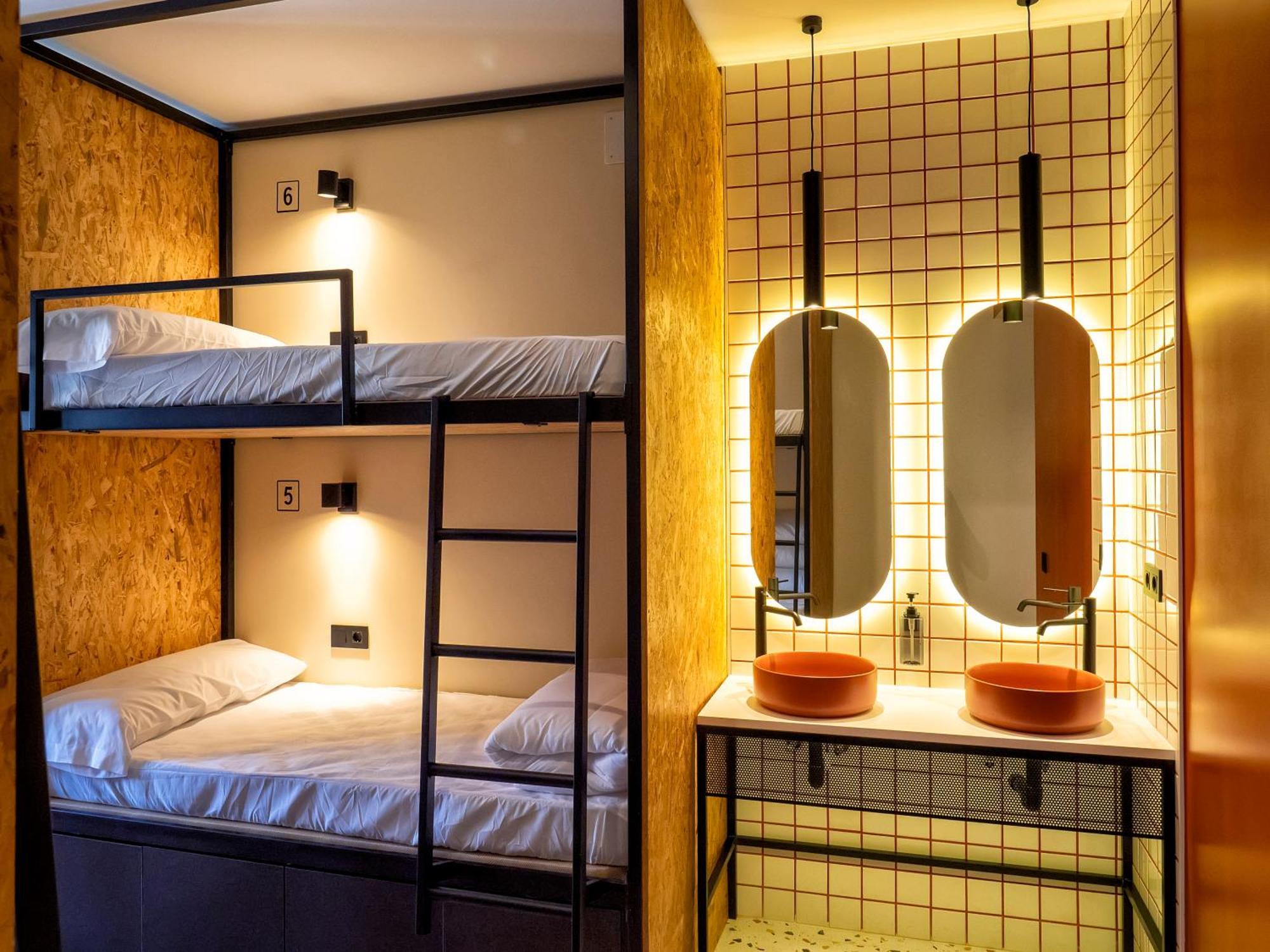 Wonder Hostel Толедо Экстерьер фото