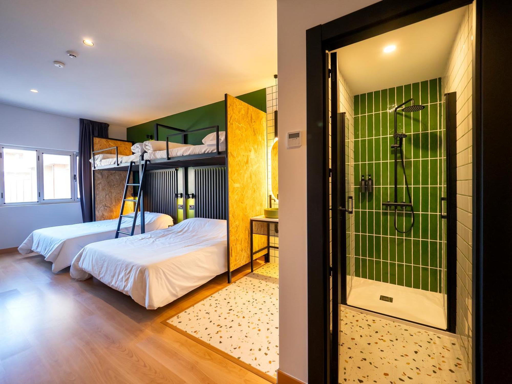Wonder Hostel Толедо Экстерьер фото
